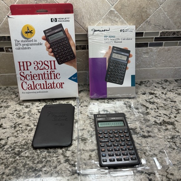 Hewlett Packard HP 32SII RPN Scientific Calculator w/ Case & Manual Read Below